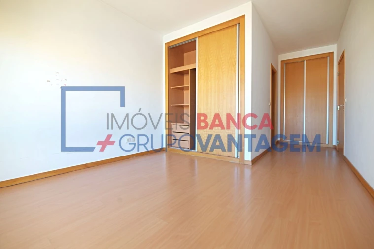 Apartamento T3 para Venda em Pinhal Novo Foto 20