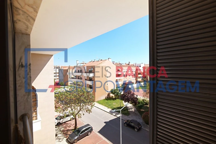 Apartamento T3 para Venda em Pinhal Novo Foto 11