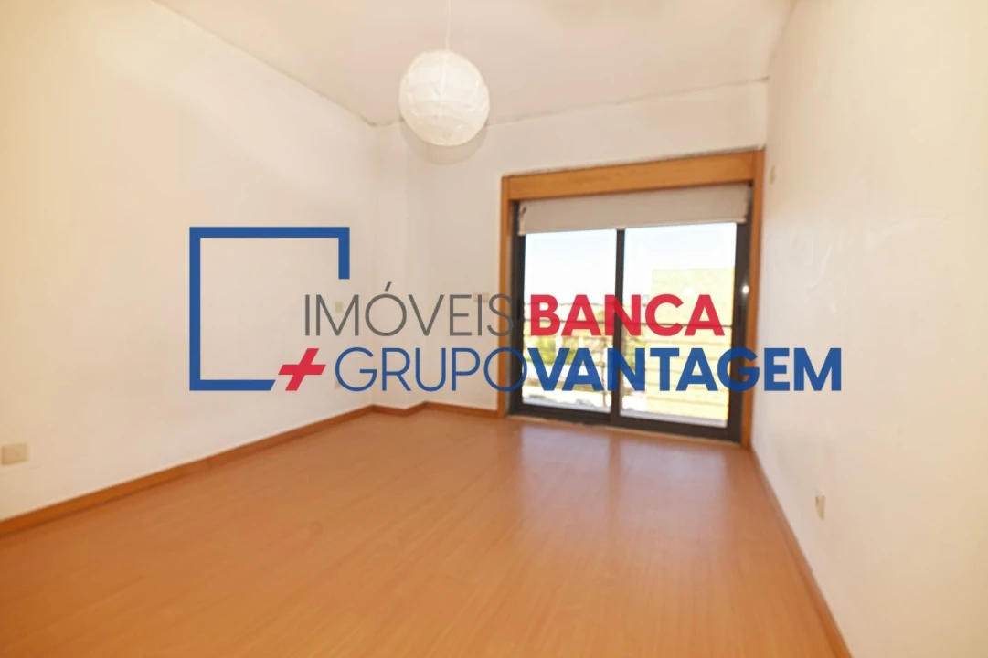 Apartamento T3 para Venda em Pinhal Novo Foto 17