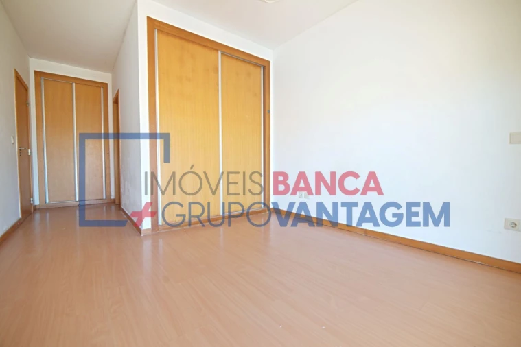Apartamento T3 para Venda em Pinhal Novo Foto 21