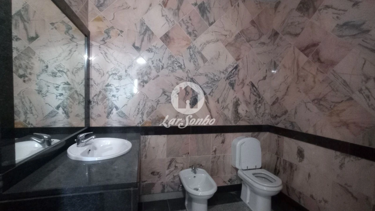 Armazém para Venda em Lemenhe, Mouquim e Jesufrei Foto 16