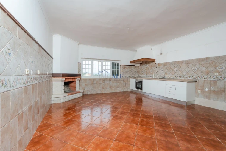 Moradia T7 para Venda em Vila Franca de Xira Foto 5