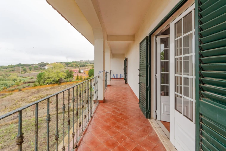 Moradia T7 para Venda em Vila Franca de Xira Foto 44