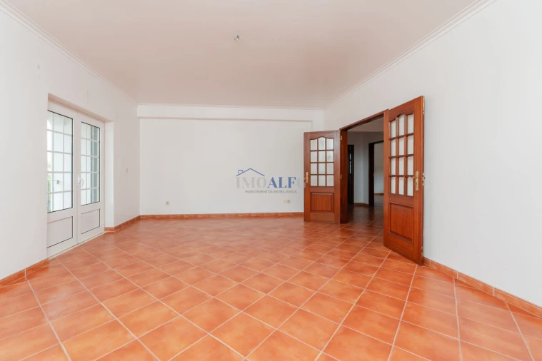 Moradia T7 para Venda em Vila Franca de Xira Foto 27