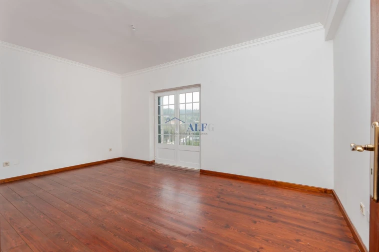 Moradia T7 para Venda em Vila Franca de Xira Foto 41