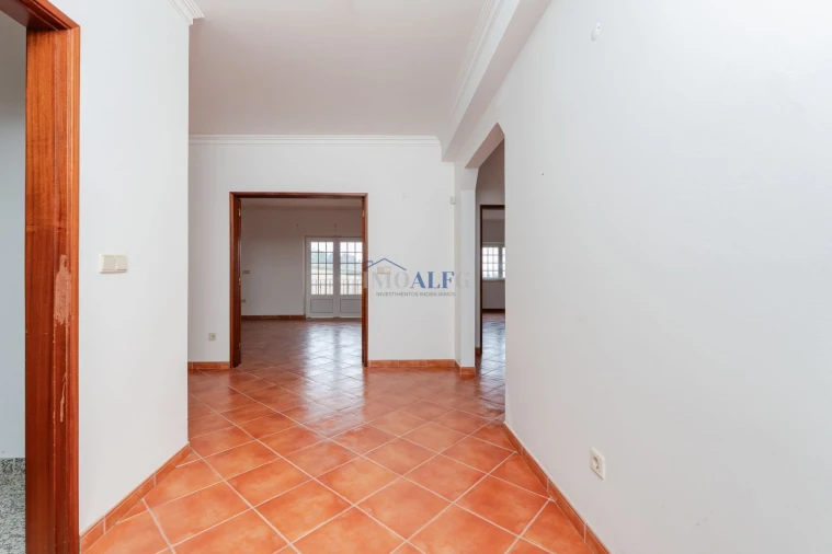 Moradia T7 para Venda em Vila Franca de Xira Foto 16