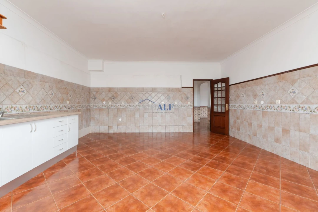 Moradia T7 para Venda em Vila Franca de Xira Foto 7