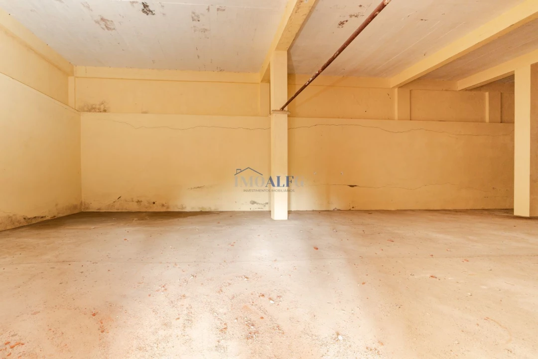 Moradia T7 para Venda em Vila Franca de Xira Foto 45