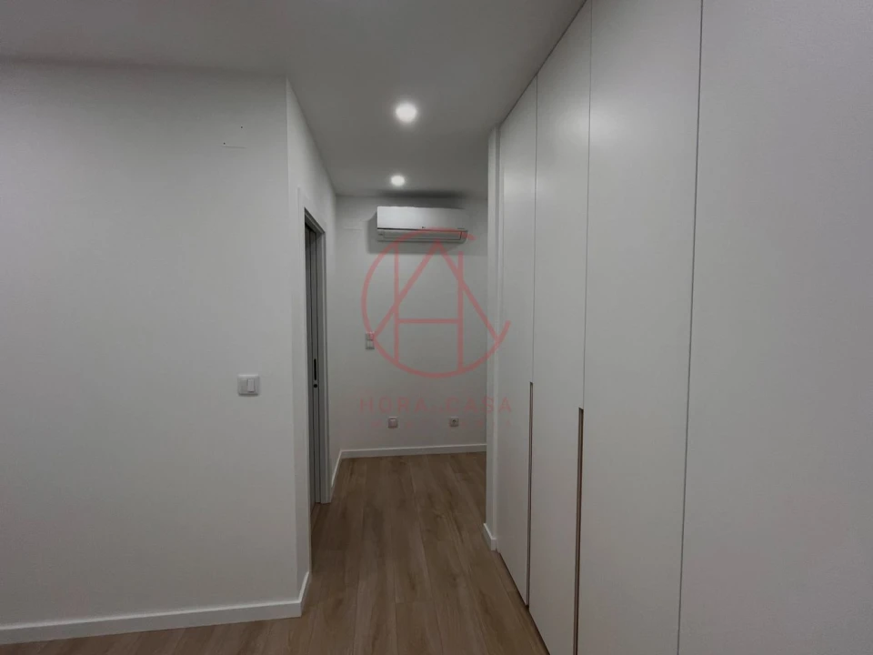 Moradia T4 para Venda em Quinta do Anjo Foto 23