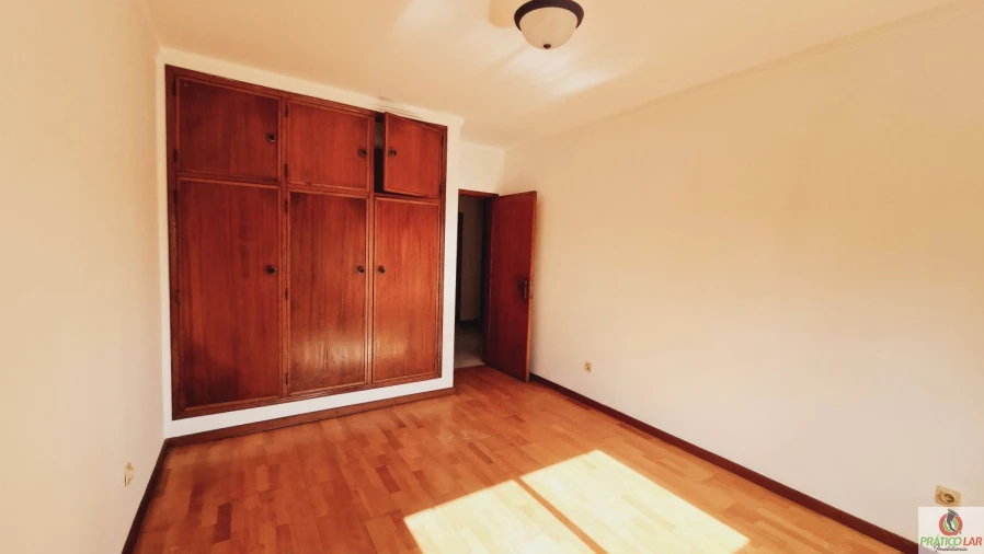 Apartamento T2 para Venda em Oliveira do Bairro Foto 7