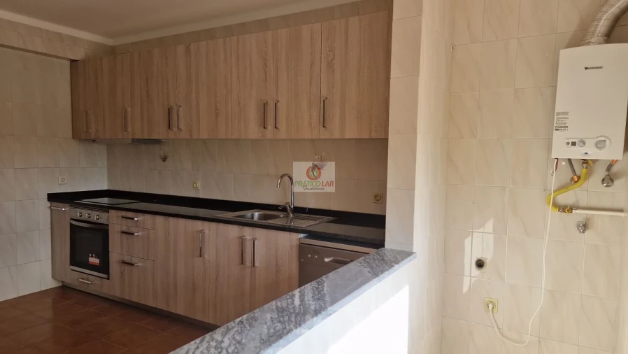 Apartamento T2 para Venda em Oliveira do Bairro Foto 17