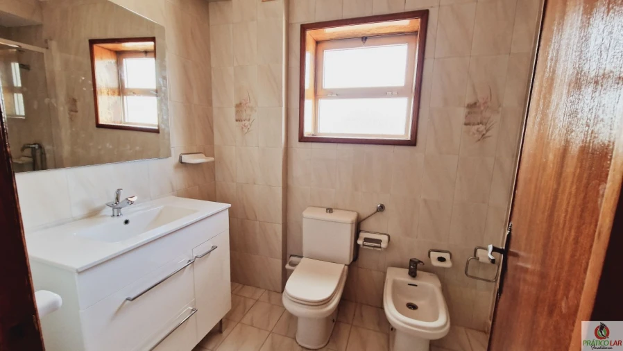 Apartamento T2 para Venda em Oliveira do Bairro Foto 8