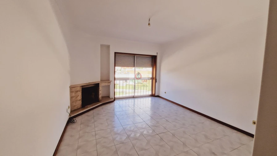 Apartamento T2 para Venda em Oliveira do Bairro Foto 12