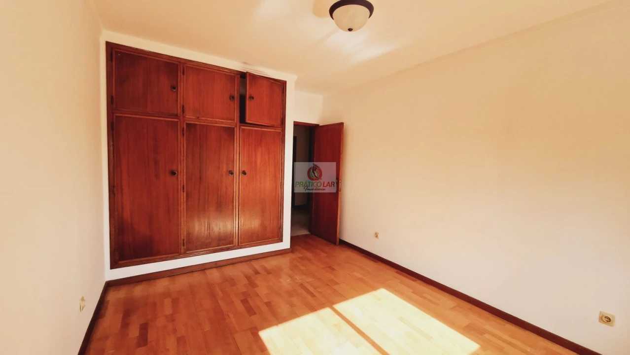 Apartamento T2 para Venda em Oliveira do Bairro Foto 7