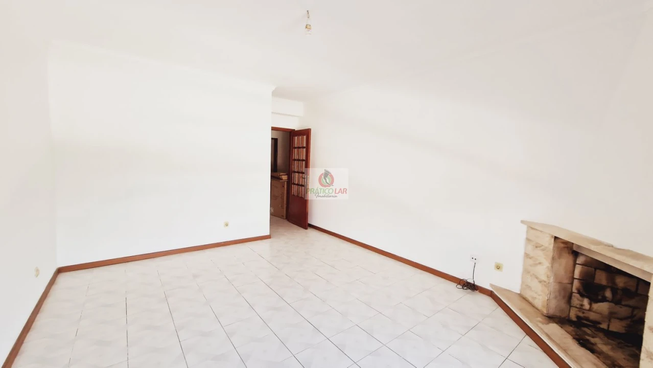 Apartamento T2 para Venda em Oliveira do Bairro Foto 13