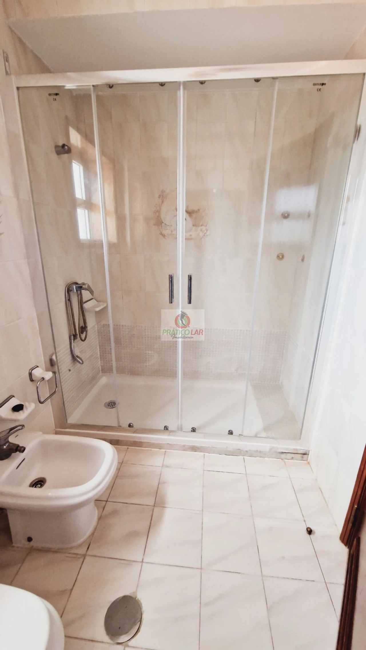 Apartamento T2 para Venda em Oliveira do Bairro Foto 9