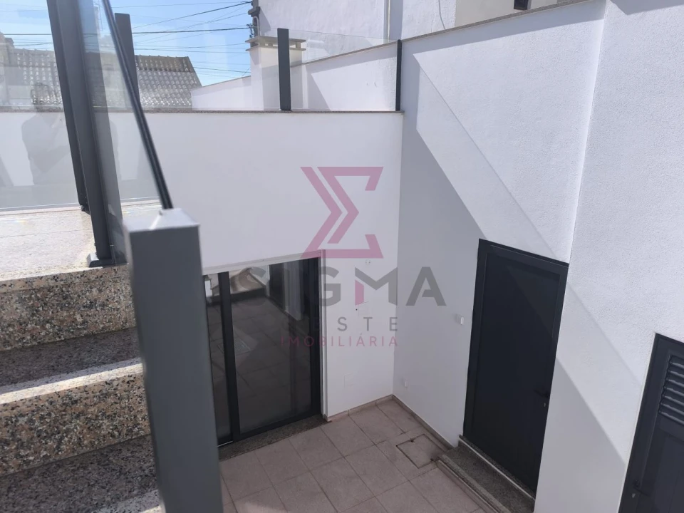 Moradia T2 para Venda em Bombarral e Vale Covo Foto 29
