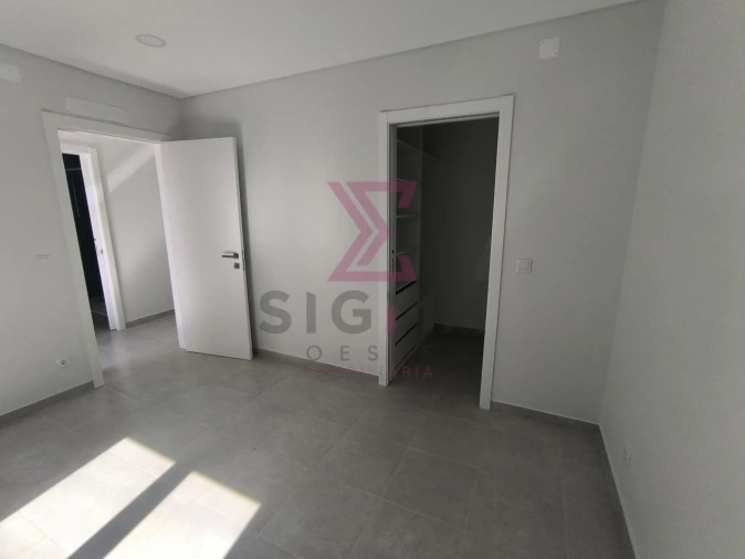 Moradia T2 para Venda em Bombarral e Vale Covo Foto 32