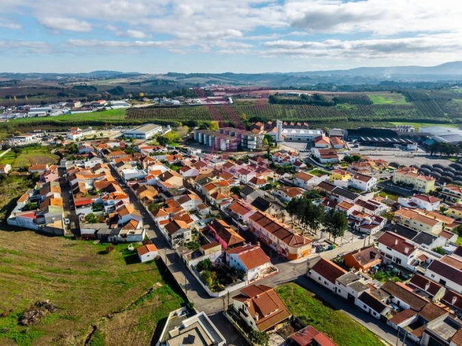 Moradia T2 para Venda em Bombarral e Vale Covo Foto 27