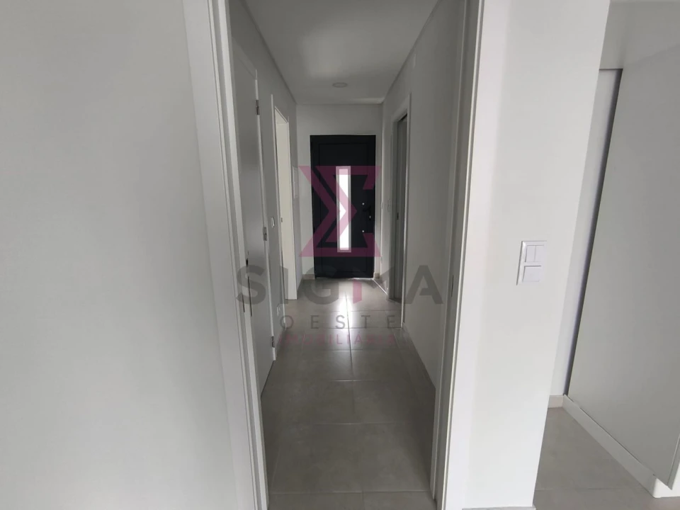 Moradia T2 para Venda em Bombarral e Vale Covo Foto 20