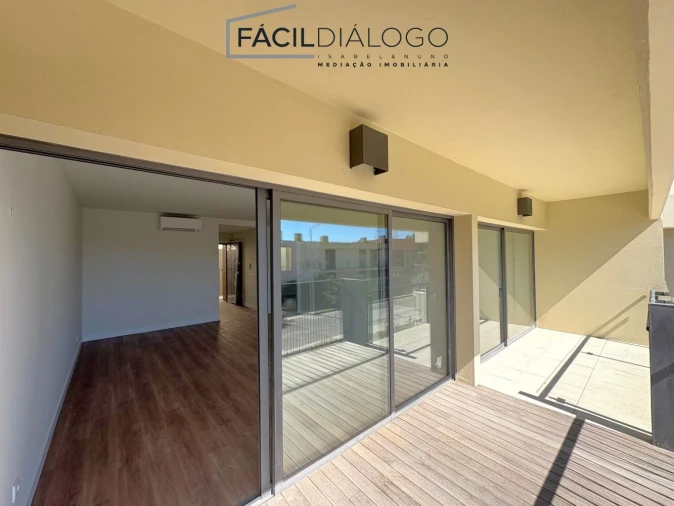 Apartamento T1 para Venda em Sesimbra (Santiago) Foto 3