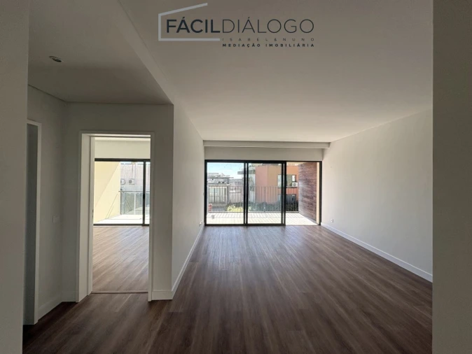 Apartamento T1 para Venda em Sesimbra (Santiago) Foto 5