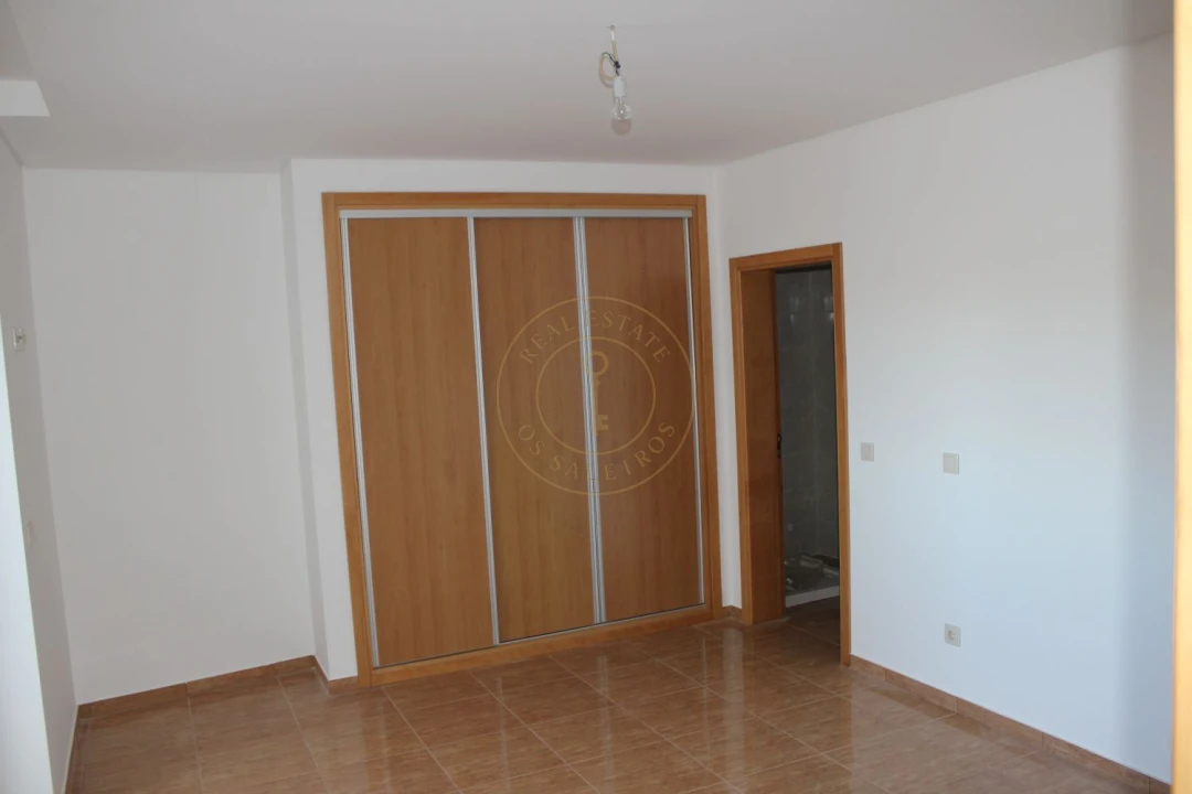 Apartamento T3 para Venda em Fonte de Angeão e Covão do Lobo Foto 22