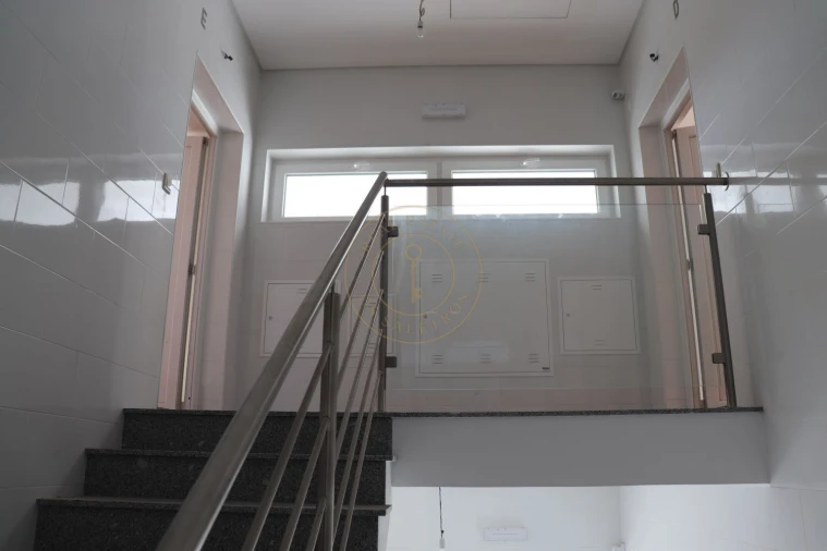 Apartamento T3 para Venda em Fonte de Angeão e Covão do Lobo Foto 2