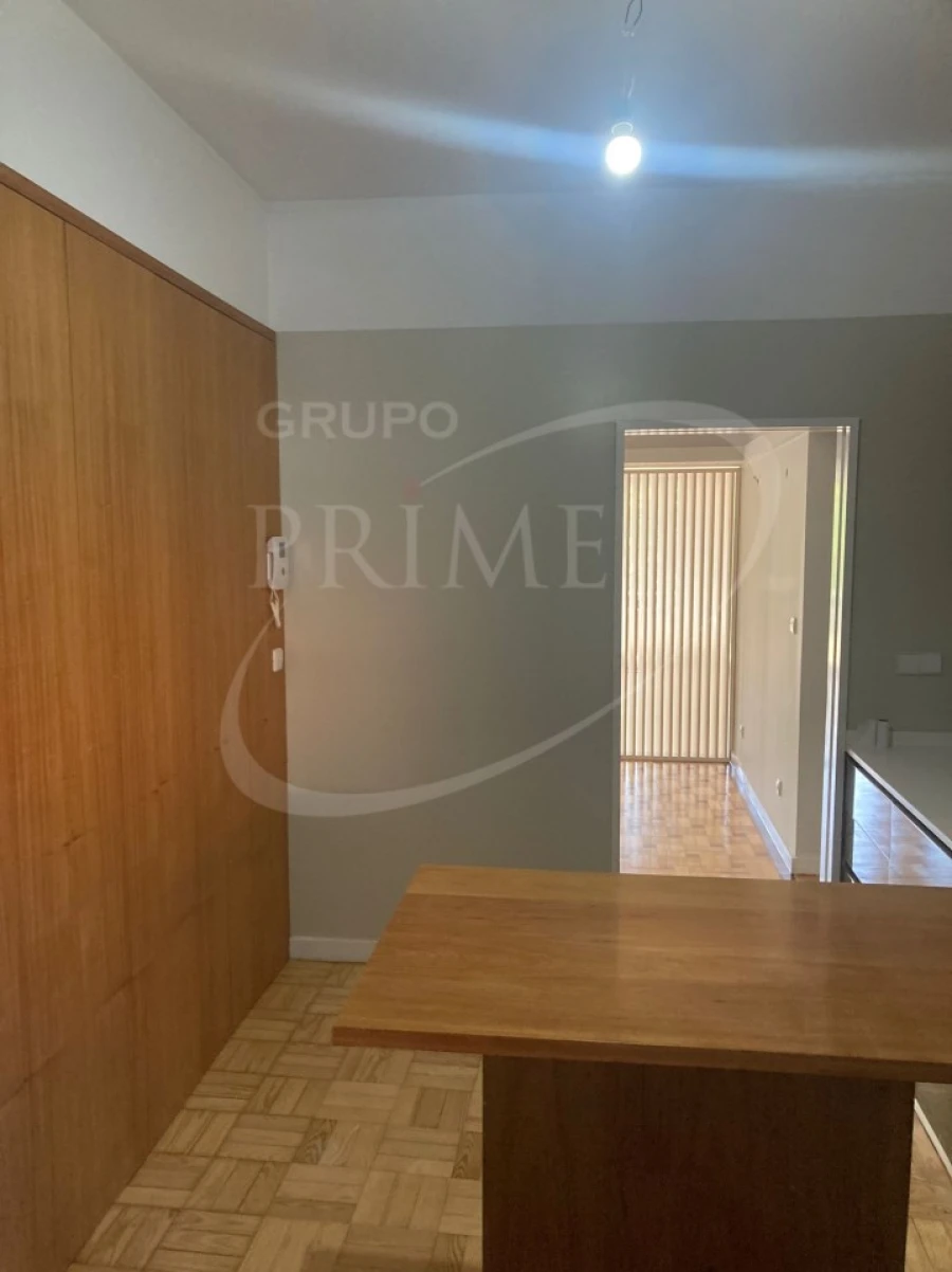 Apartamento T3 para Arrendamento em Aldoar, Foz do Douro e Nevogilde Foto 12