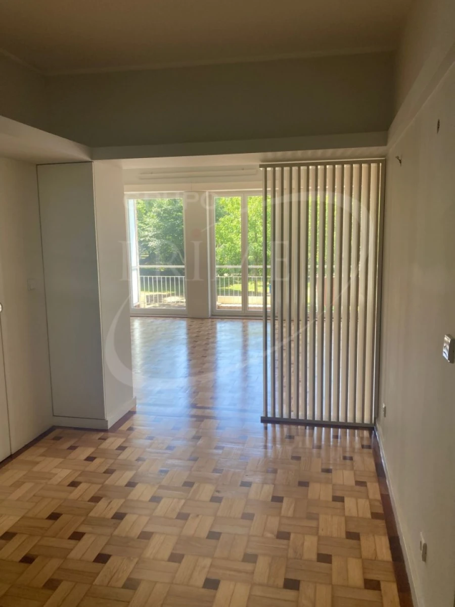 Apartamento T3 para Arrendamento em Aldoar, Foz do Douro e Nevogilde Foto 18