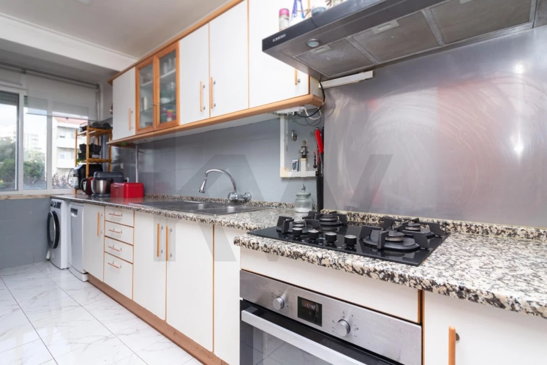 Apartamento T4 para Venda em Vila Franca de Xira Foto 13