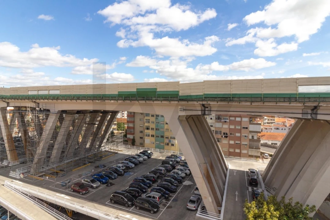 Apartamento T4 para Venda em Vila Franca de Xira Foto 28