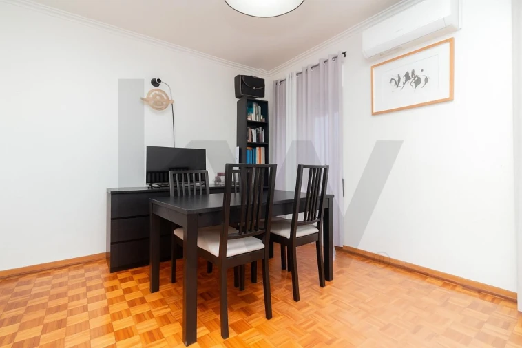 Apartamento T4 para Venda em Vila Franca de Xira Foto 11