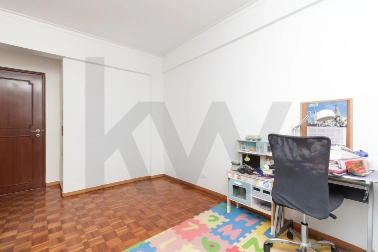 Apartamento T4 para Venda em Vila Franca de Xira Foto 25