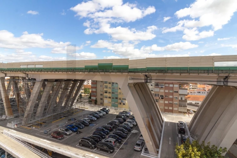 Apartamento T4 para Venda em Vila Franca de Xira Foto 28