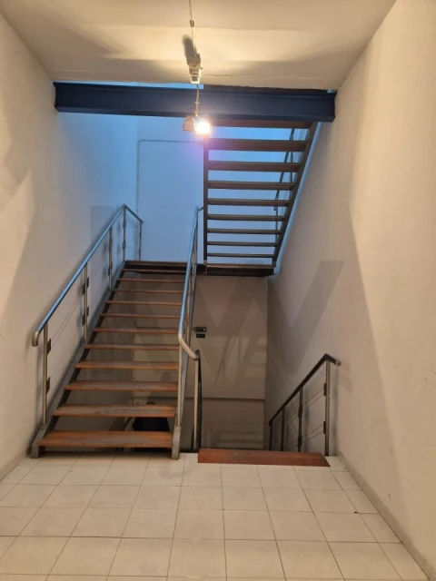 Armazém para Arrendamento em Palmela
