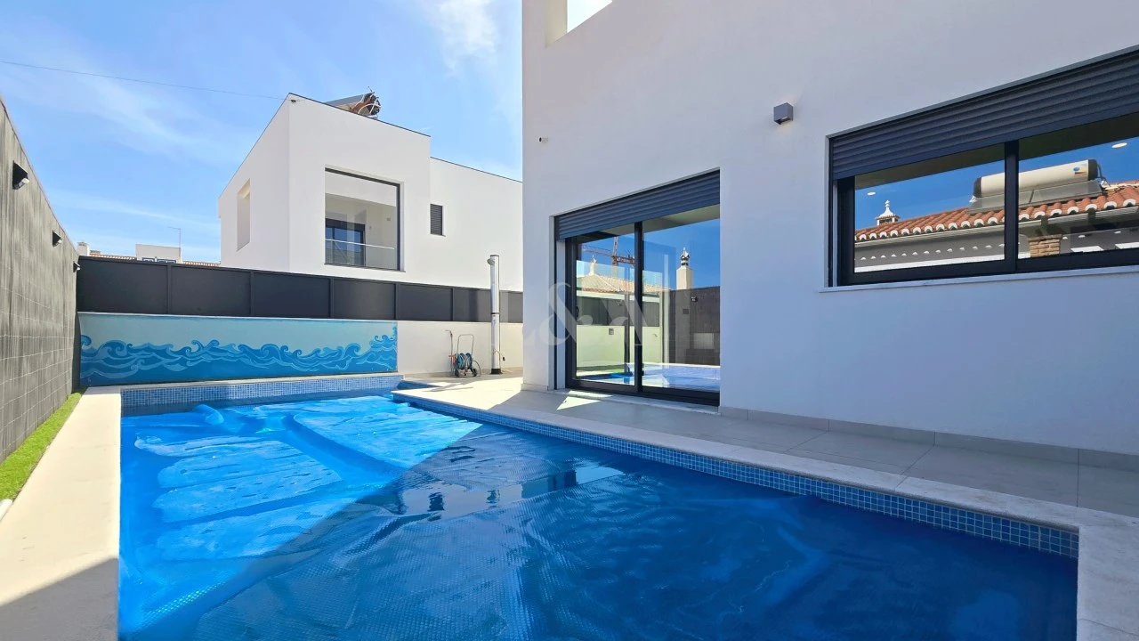 Moradia T3 para Venda em Portimão Foto 10