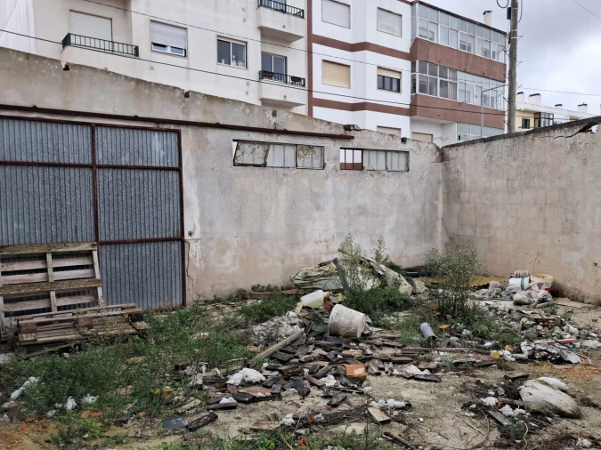 Moradia T3 para Venda em Caldas da Rainha - Santo Onofre e Serra do Bouro Foto 5