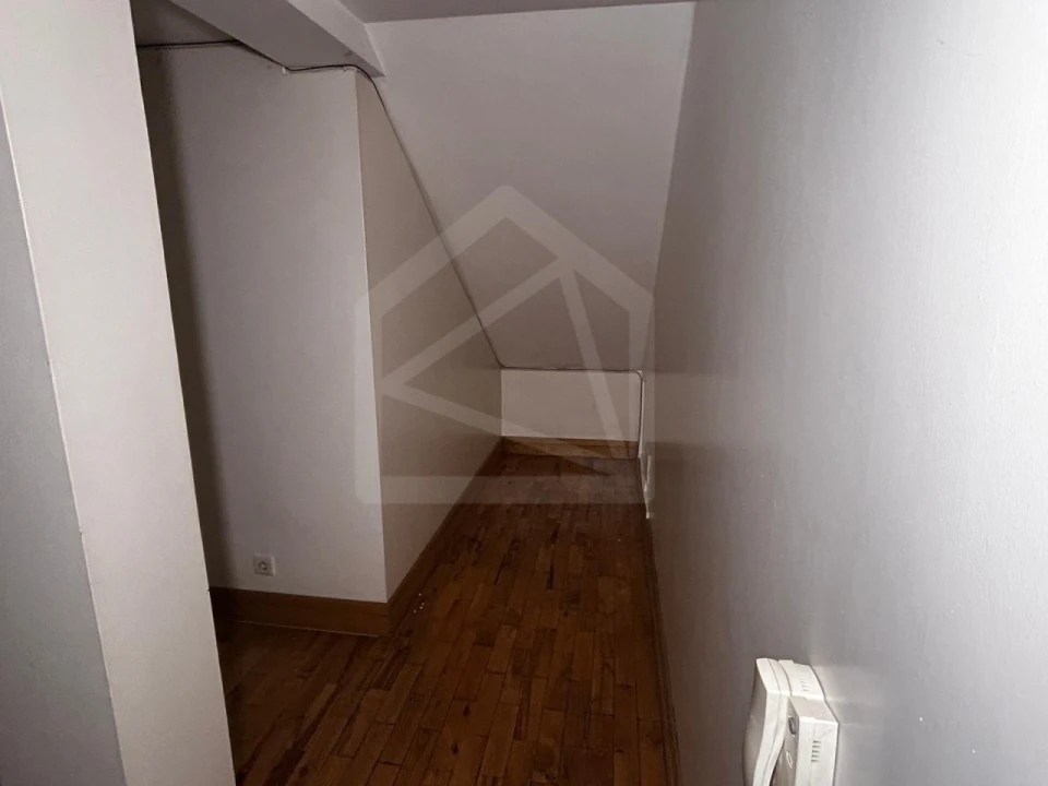 Moradia T4 para Venda em Azurem Foto 33