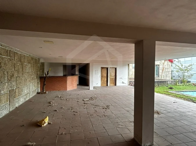 Moradia T4 para Venda em Azurem Foto 25