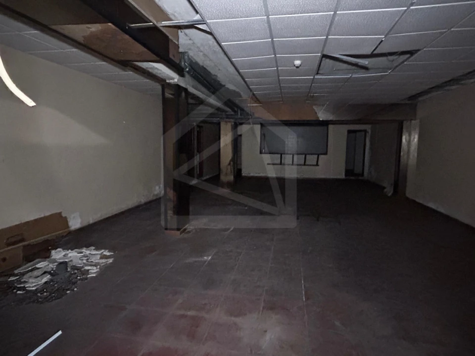 Loja para Venda em Paredes Foto 2