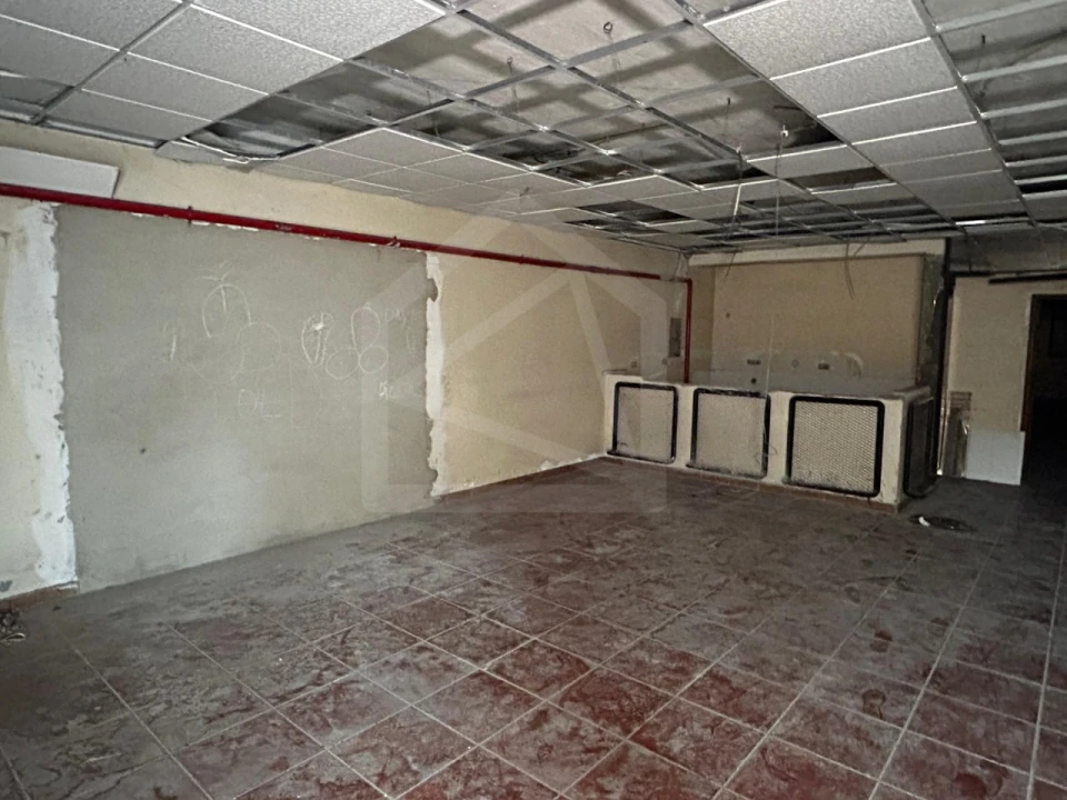 Loja para Venda em Paredes Foto 4