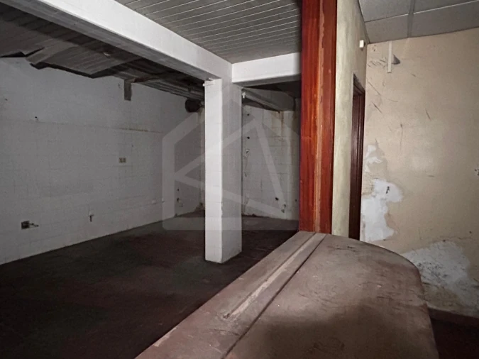 Loja para Venda em Paredes Foto 10