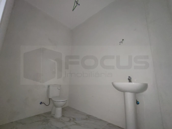 Loja para Arrendamento em Glória e Vera Cruz Foto 6