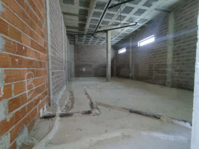 Loja para Arrendamento em Glória e Vera Cruz Foto 8