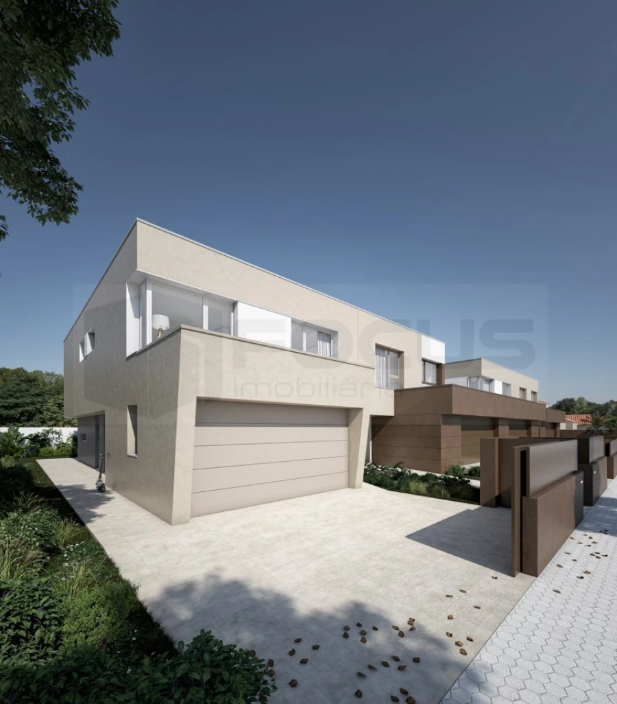 Moradia T4 para Venda em Oliveirinha Foto 6