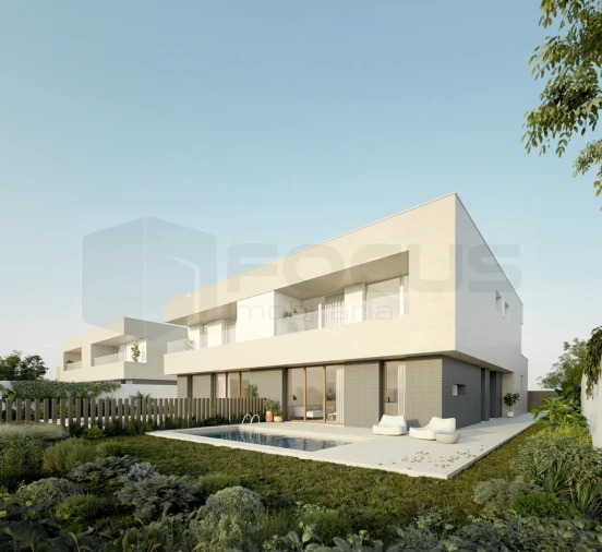 Moradia T4 para Venda em Oliveirinha Foto 7