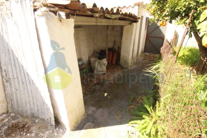Moradia T2 para Venda em Santa Vitória e Mombeja