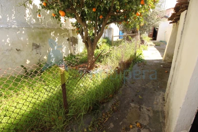 Moradia T2 para Venda em Santa Vitória e Mombeja