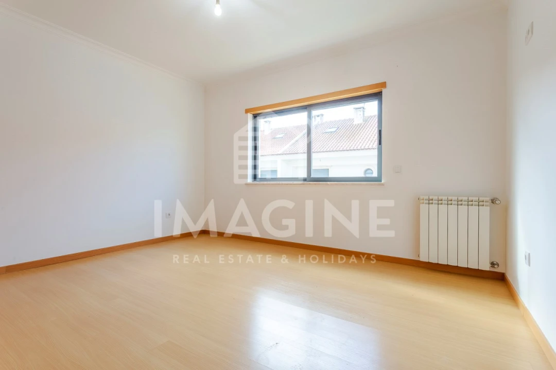 Moradia T4 para Venda em Pinhal Novo Foto 28